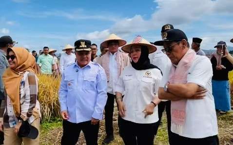 Titiek Soeharto Apresiasi Inovasi Pertanian Daerah Agam